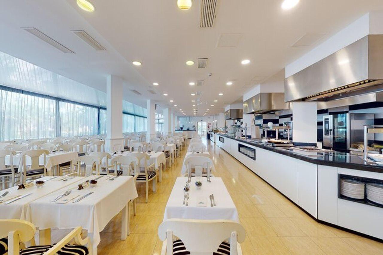 Cala Millor Garden Hotel - Adults Only Екстер'єр фото