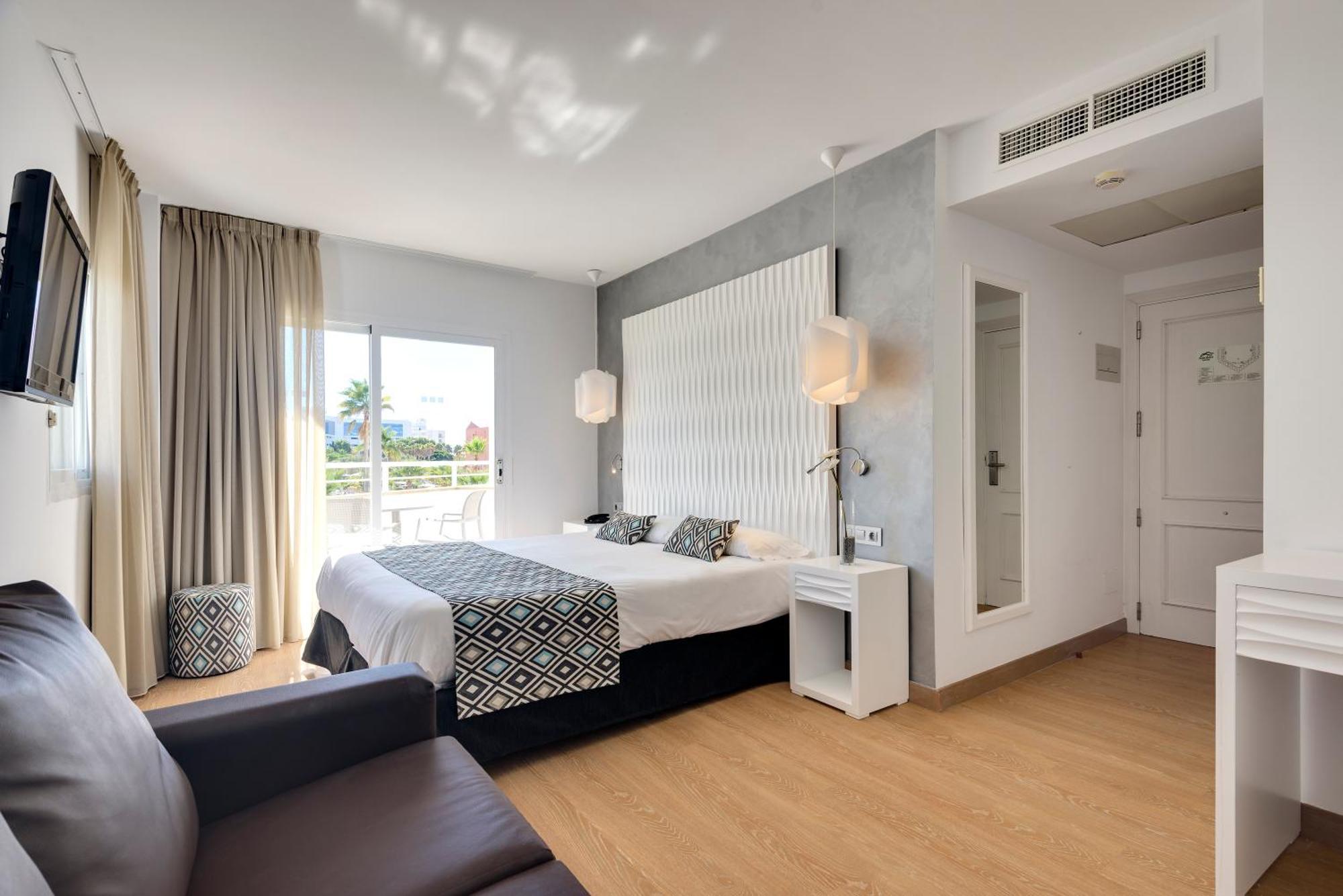 Cala Millor Garden Hotel - Adults Only Екстер'єр фото